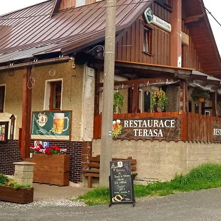 Penzion A Restaurace U Zvonku 3* Kořenov